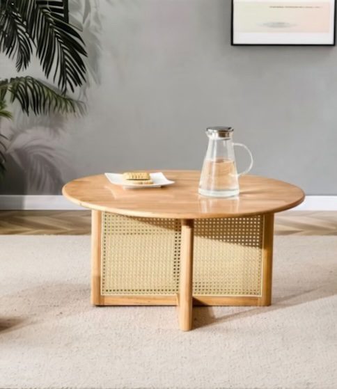 Mesa de Centro Clara en Madera Teca, Diseño Cálido Versátil