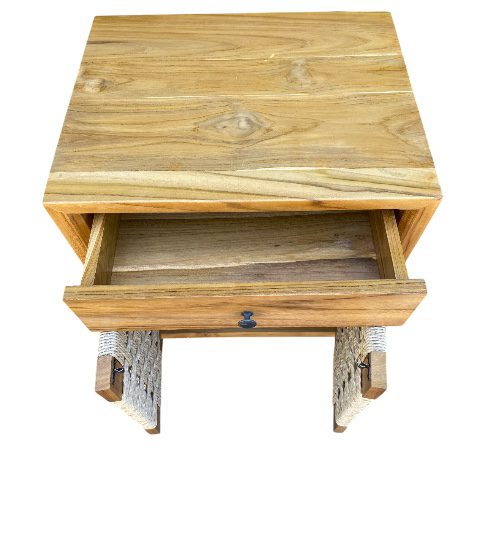 Velador Noah de Rattan Natural – Luz y Estilo Bohemio