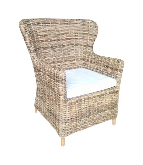 Sitial de Ratán Natural Dora con Cojín Blanco – Elegancia Acogedora